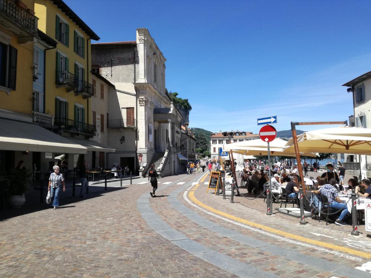 Suite 51 Appartamento Con Terrazzo A 50 Mt Dal Lago - Private Parking (Adults Only) أرونا المظهر الخارجي الصورة